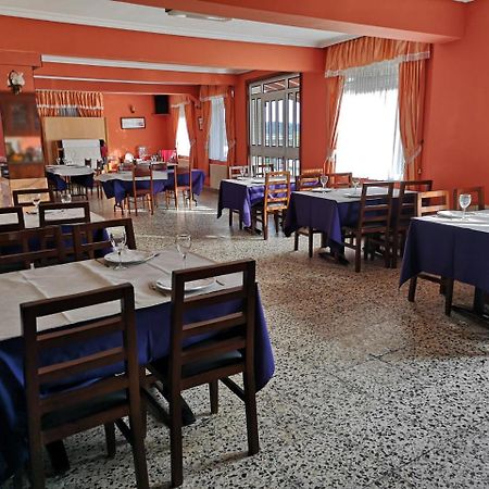 O Cruceiro Hotel Пуентедеуме Екстериор снимка